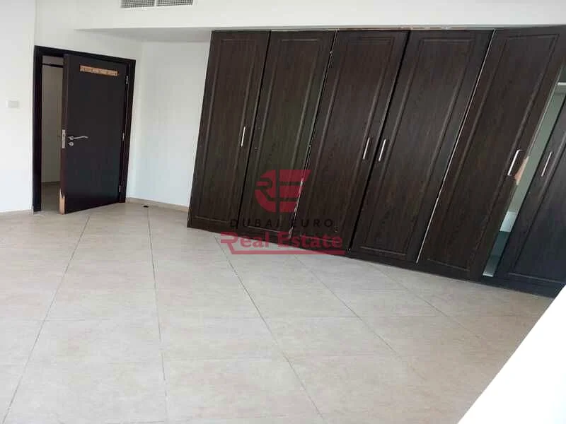Family-Oriented | 2 Bedroom | Prime Condition63729951384707113