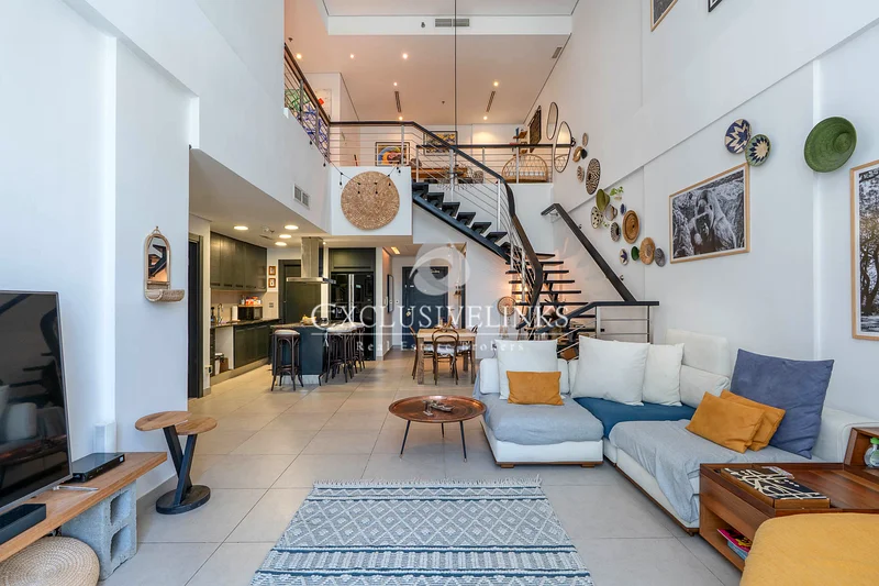 Exclusive | Duplex | Pool View | VOT63914933610754110