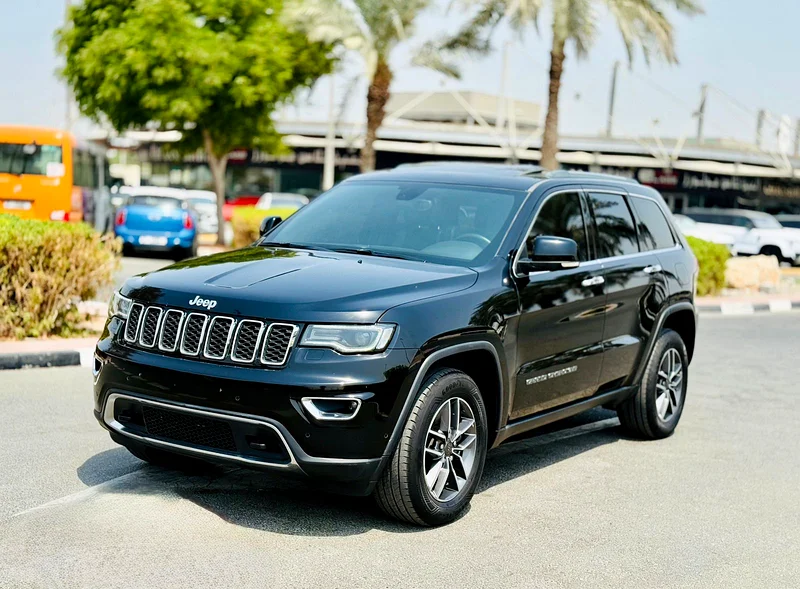 JEEP GRAND CHEROKEE 3.6L 4X4 LIMITED EDITION 2020 GCC VERY GOOD CONDITION63612070535169110