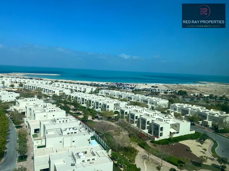 شقة بمنظر للبحر وطابق علوي وسريرين مؤثثة | للبيع63861749729283113