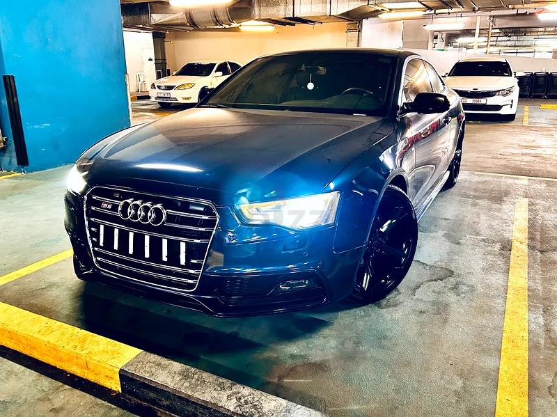 أودي A5 موديل 2014 من فئة S-line-TFSI-Quattro (دفع كلي) - كูبيه مكونة من بابين - مواصفات الخليج - حالة ممتازة - ميكانيكيًا ممتازة بنسبة 100٪.63612080215298112