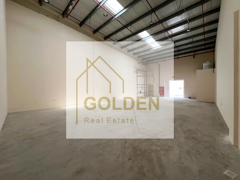 Warehouse for Annual Rent in Al Saja’a – 5,550sqft with 11kW Power63622638758017112