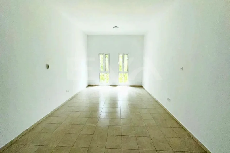 Spacious | Well Maintained | Great Investment63936026607617111