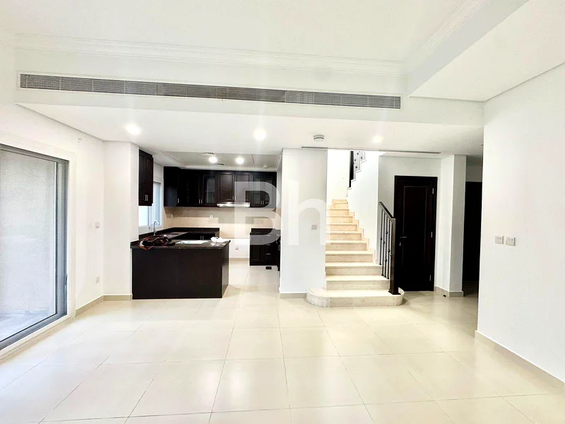 Best Location | Near Marketplace | Ready To Move63725465238657110