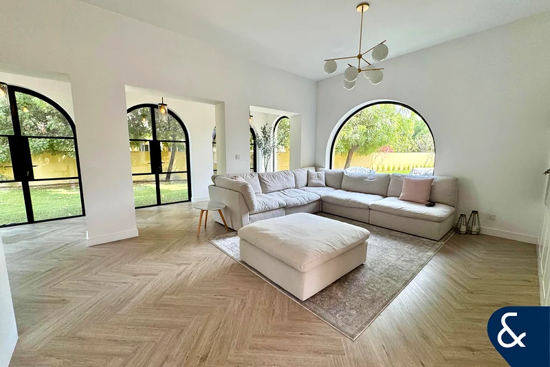 Exclusive | Upgraded | Large Plot | VOT63919567515905113