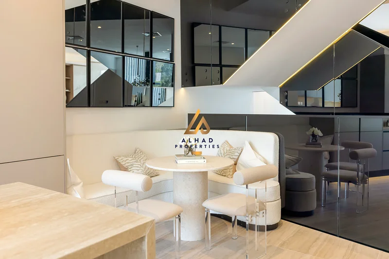 Exclusive Last corner unit First Row | Negotiable63916768526851113