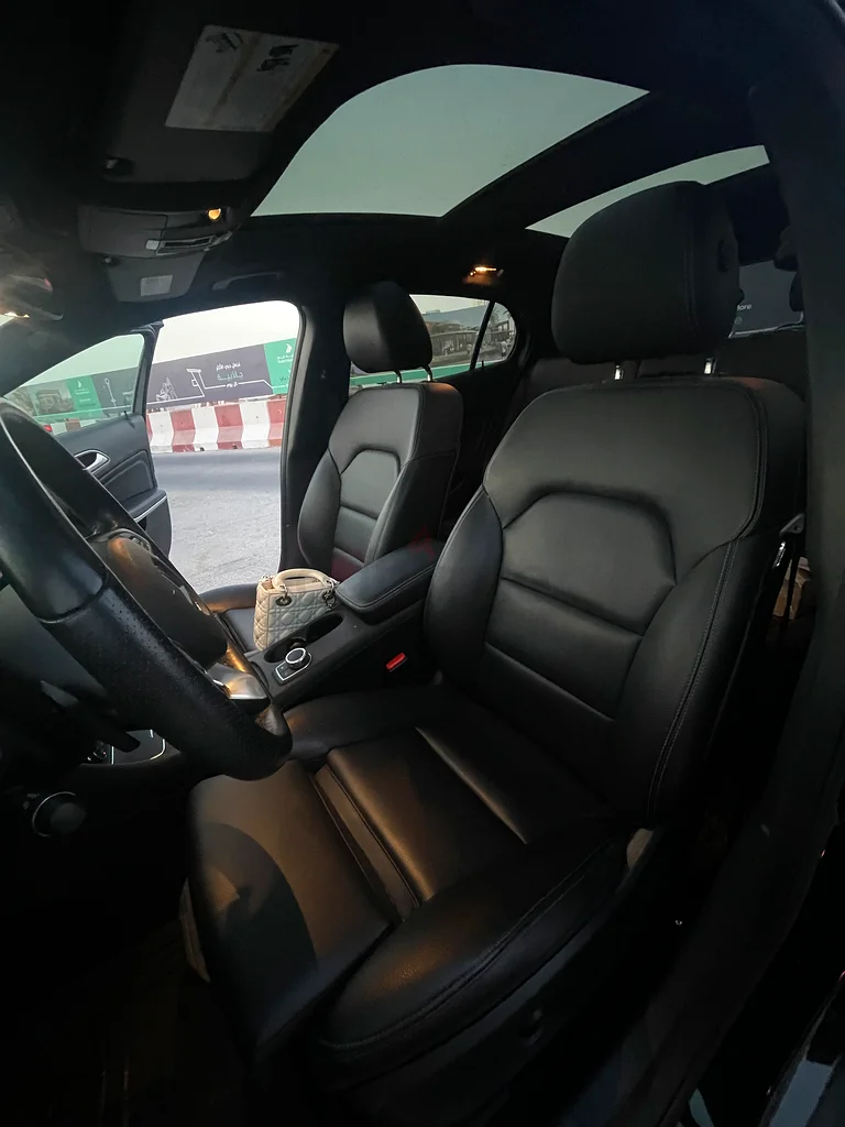 Mercedes GLA SUV – Compact Luxury, Ready to Drive63612088035203114