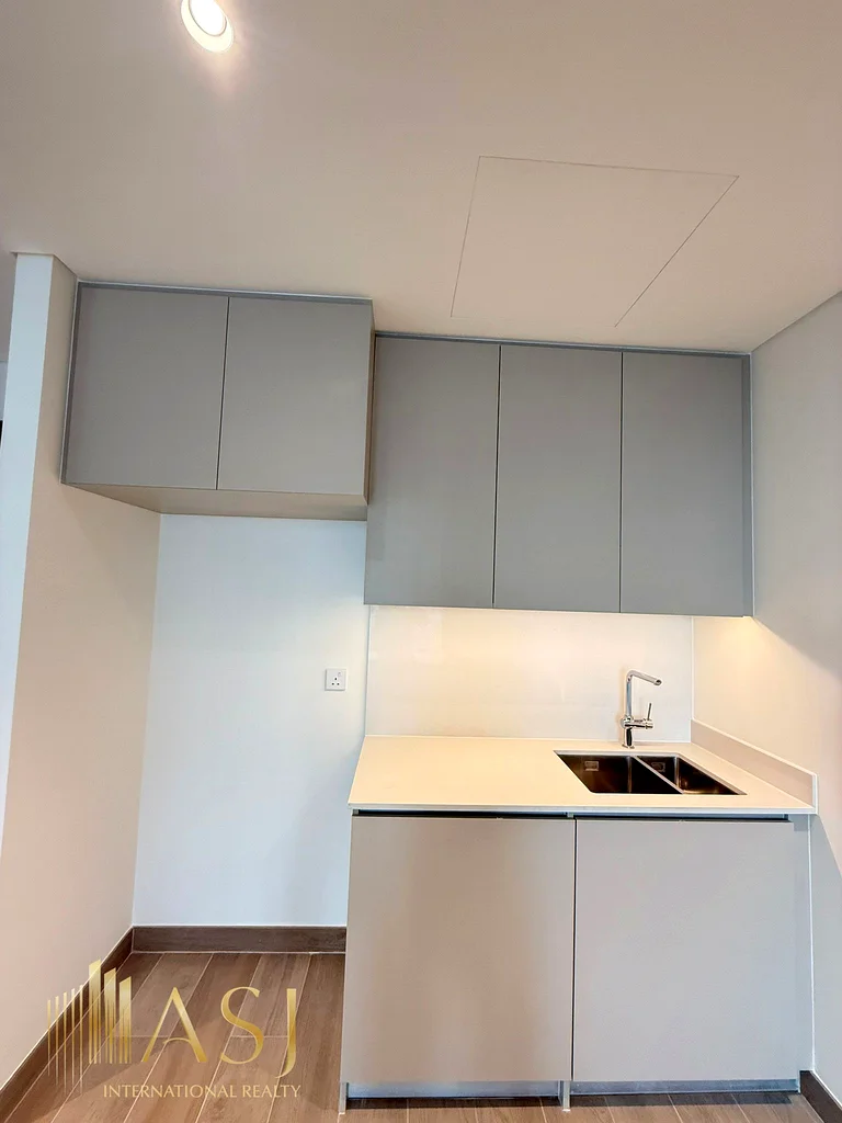 Beach Access | Brand New | Lagoon View64025376868482114