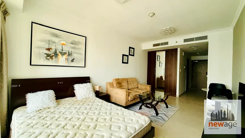 Furnished | High Floor | Lake View63748770490755113