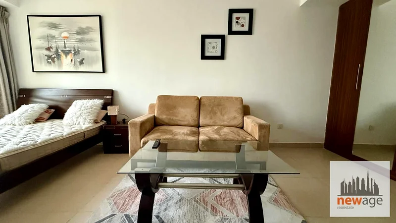 Furnished | High Floor | Lake View63748770490755114