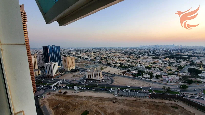 شقة فاخرة مع إطلالة على البحر للبيع في عجمان – غرفتي نوم رئيسيتين + شرفة + موقف سيارات خاص63866307277058113