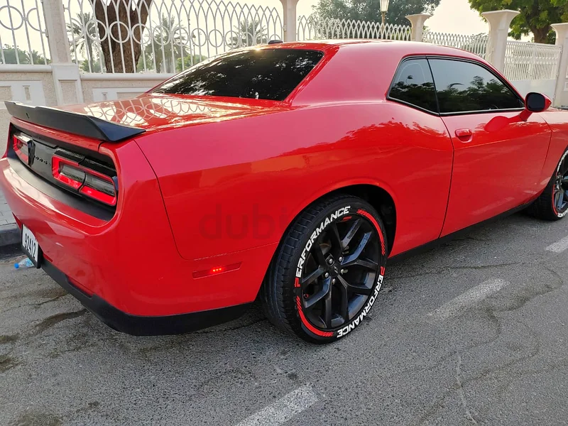 Dodge challenger 2021 /47000dhs63613736496257113