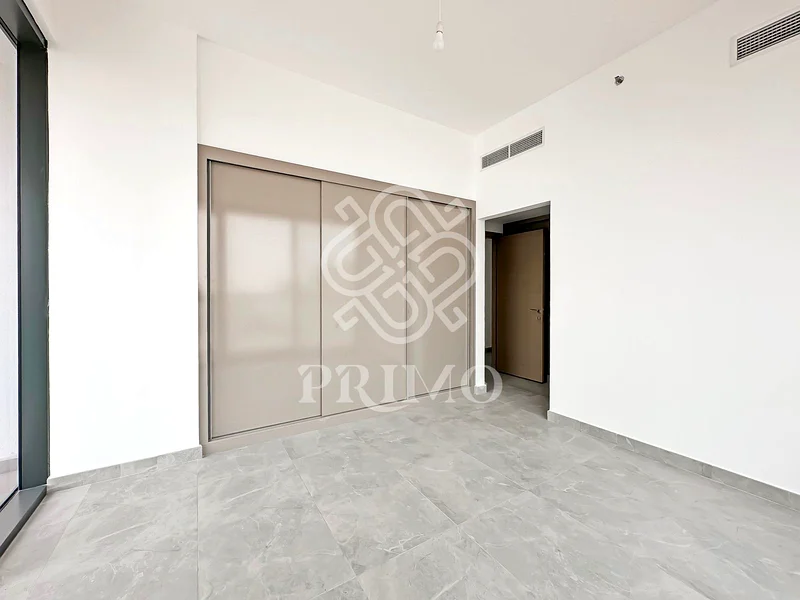 Open View | Maid’s Room | Closed Fitted Kitchen63783056936578114