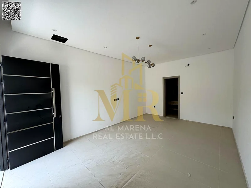 A villa with a price inclusive of registration and ownership fees on the main street, ready for occupancy in the most upscale areas of Ajman. Freehold63907256353025114