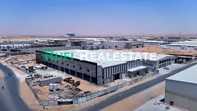 **🏭452KW High Power 37,454SQFT Industrial Warehouse + Shops 7000 SQFT For Rent in Emirates Modern