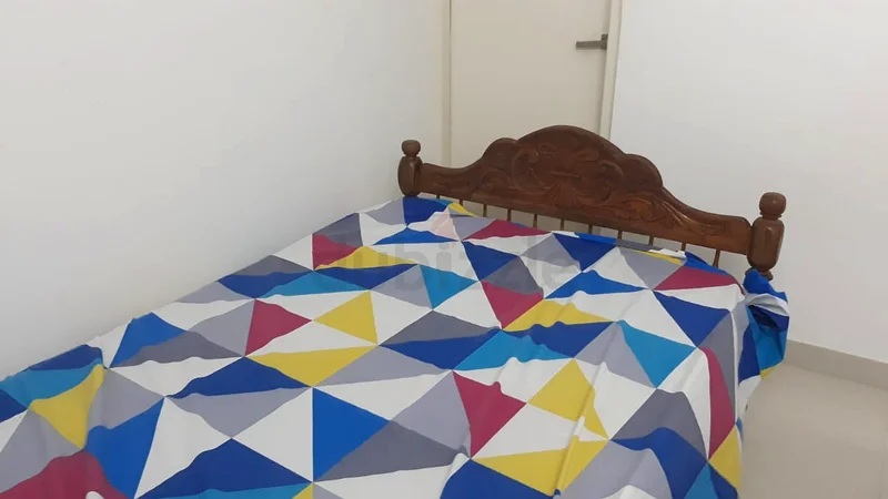 مساحة سرير للسادة التنفيذيين الهنود في شارع الشيخ زايد63797699523586111