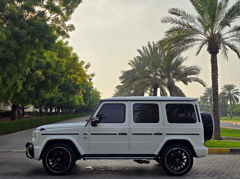 G63//AMG 2019 NIGHTBACKGE WARRANTY AND SERVICE FREE63613985312259114