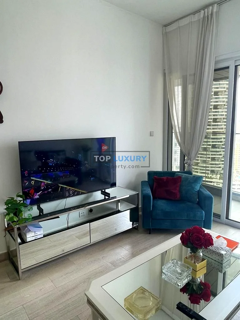 SPACIOUS LAYOUT | MODERN LAYOUT | FURNISHED63781821626242112