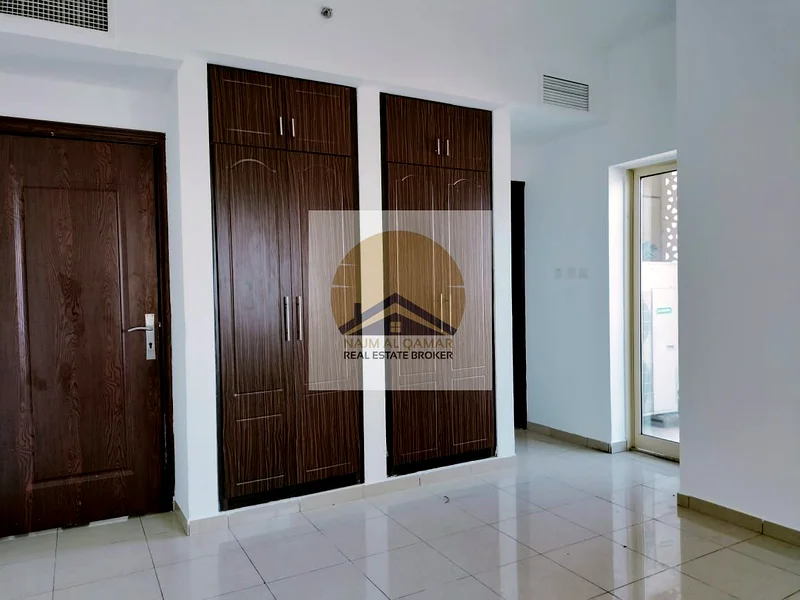 2 BHK WITH 2 FULL BATHROOM WITH FULL AMENITIES NEAR TOBUS STOP 60K ONLY63757382268034111