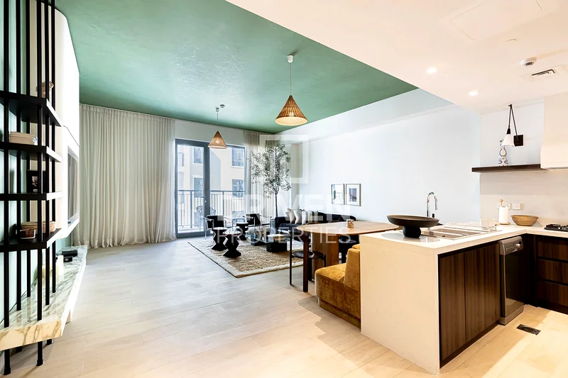 Corner and Cozy Unit with Partial Sea View63808433292803111