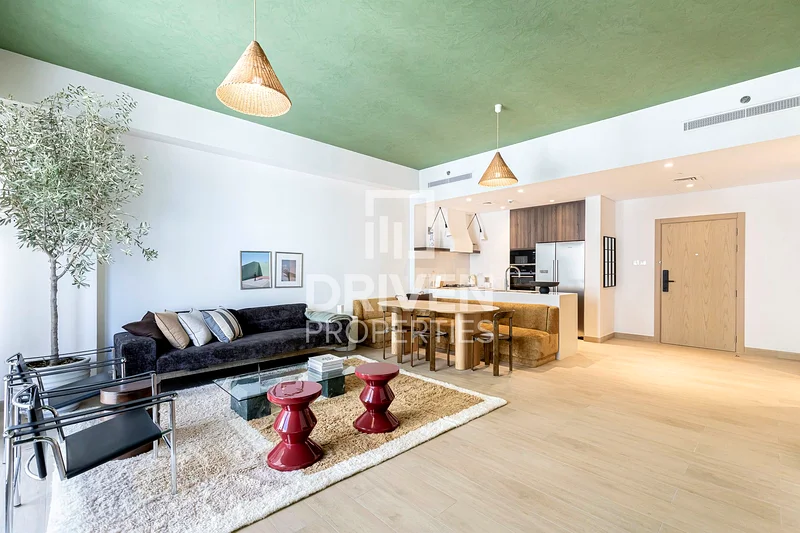 Corner and Cozy Unit with Partial Sea View63808433292803112