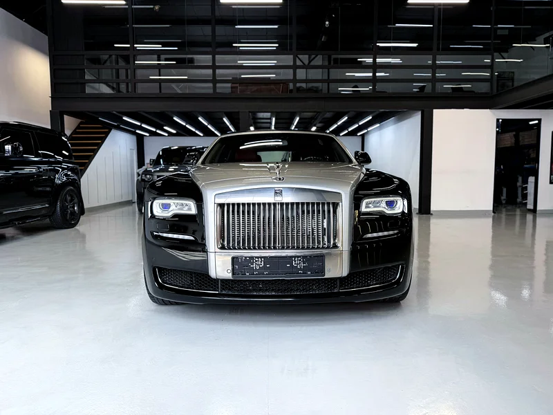 ROLLS-ROYCE GHOST 2015 | 88,000 KM | GCC Specs | Full Service History | Main Dealer Maintained | Imm63612057051395111