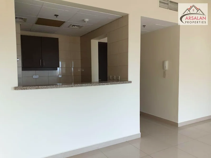 Spacious 1 Bedroom | Ready to move | Prime Location64031589725699112