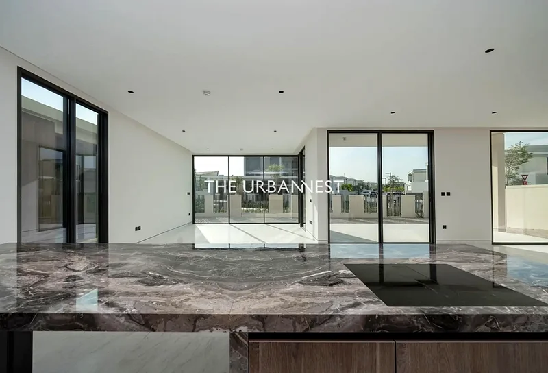 Large Plot | Landscaped | Close to Amenities63736339495683114