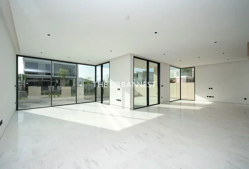 Large Plot | Landscaped | Close to Amenities63736339495683111