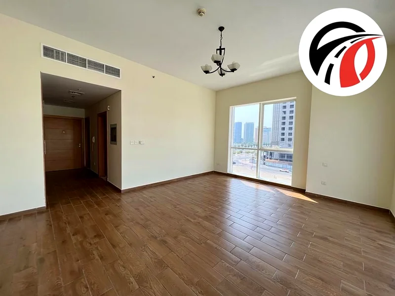 شقة استوديو فاخرة _ بدون رسوم المبرد _ مع وسائل الراحة الكاملة متوفرة.63755124108801112