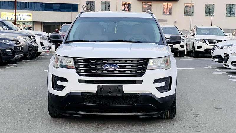 EXPLORER GCC SPEC, SINGLE OWNER ACCIDENT FREE 100% BANK LOAN 0% DOWN PAYMENT63612056910081111