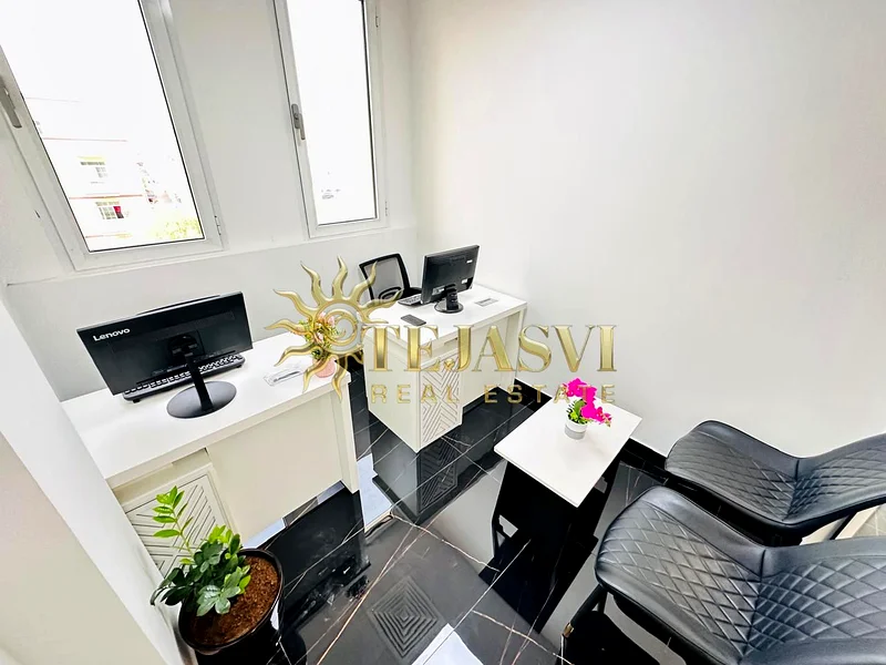 Beautiful Office | Direct from Landlord | Near to Metro Station |63620023805443112