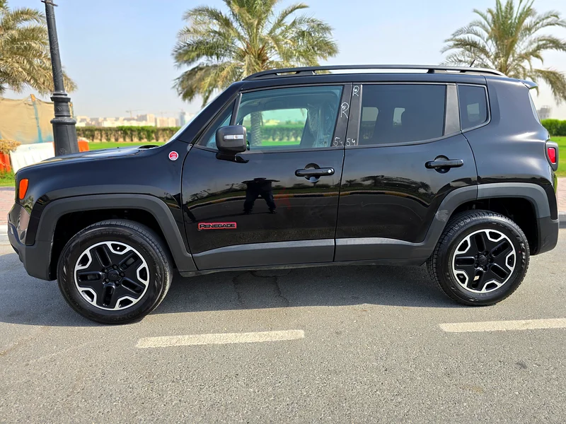 2017 Jeep Renegade Latitude 4×463613463976706112