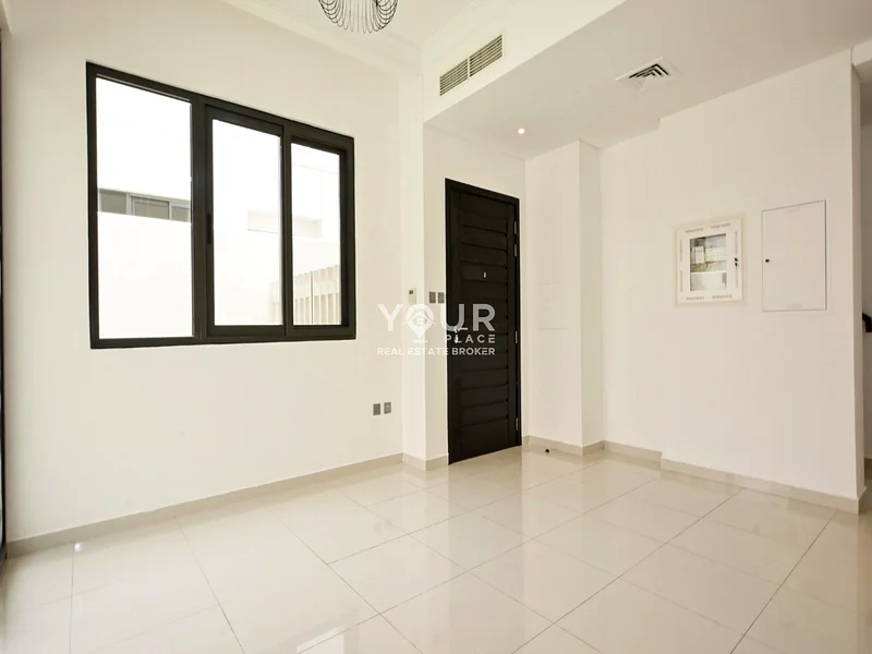 شيكات متعددة | 3+ غرف خادمة | جاهز للانتقال!63654981683969112