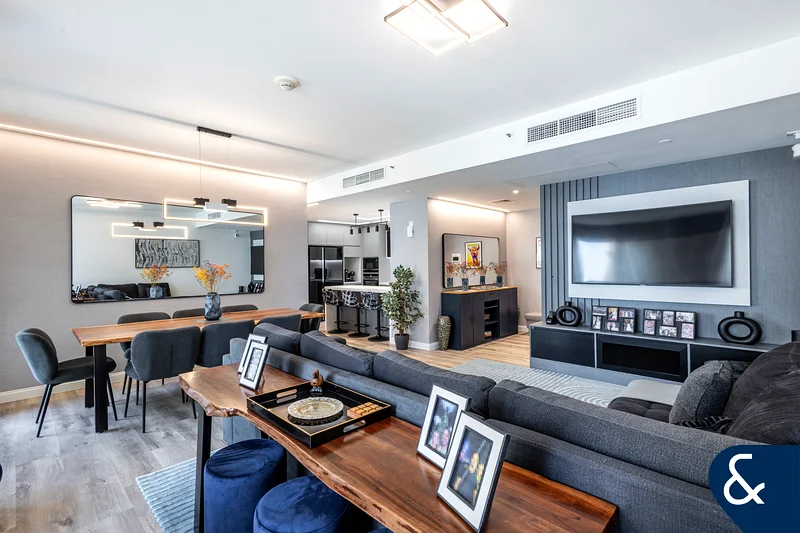 3 Bed | Fully Upgraded | Sea and Palm views63937392968706114