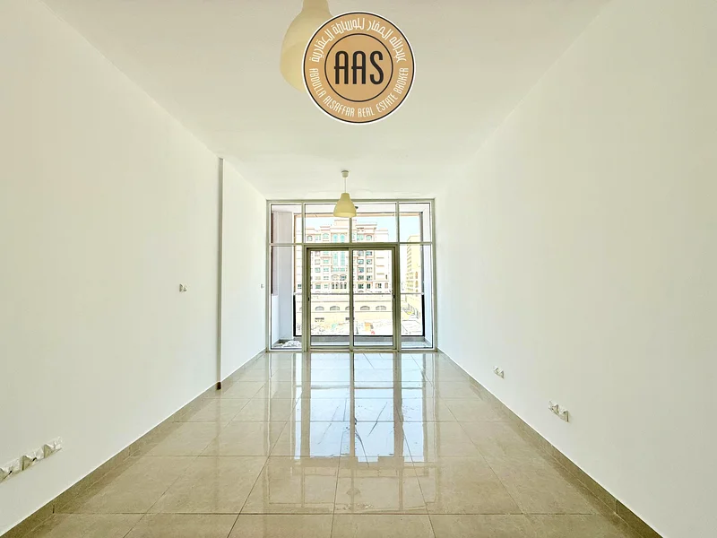 SPACIOUS STUDIO FAMILY ONLY 4/6 CHEQUE PAYMENT63742380684161110