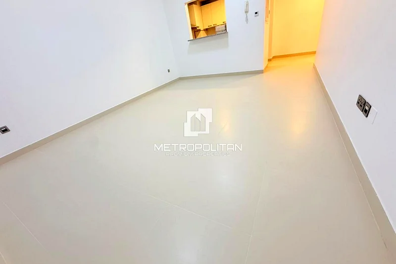 High Floor | Multiple Cheques | Spacious Layout63786758913537111