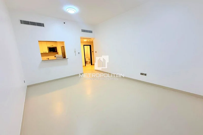 High Floor | Multiple Cheques | Spacious Layout63786758913537110