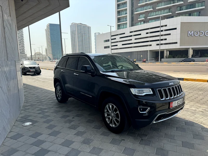 Jeep Grand Cherokee 2015. Limited. Full service History in jeep63612071328770112