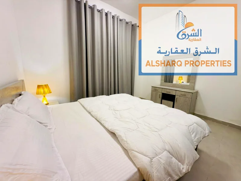 شقة مفروشة للإيجار الشهري في عجمان كورنيش، خلف مطعم ثمر البحر، بالقرب من دوار السفينة، موقع حيوي وسياحي، أساسي63810725867777112