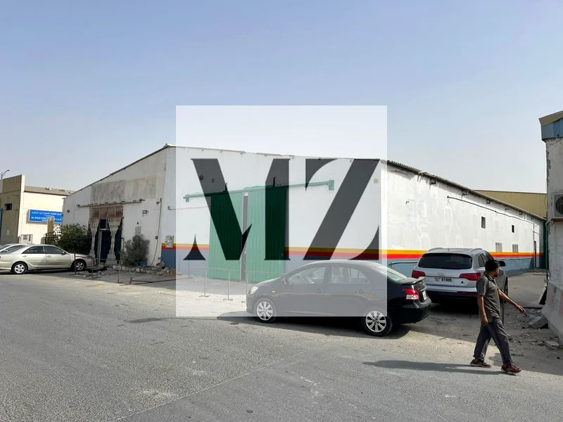 للبيع في المنطقة الصناعية 4، الشارقة63818838409985112