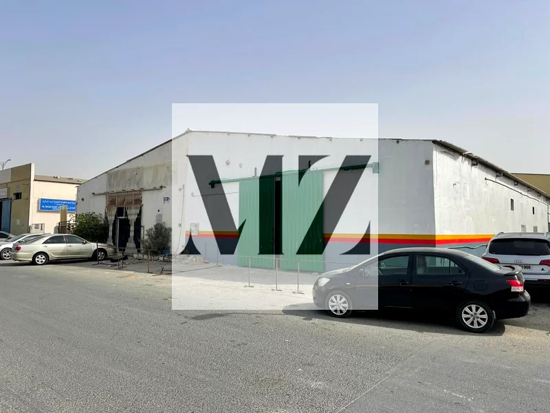 للبيع في المنطقة الصناعية 4، الشارقة63818838409985110