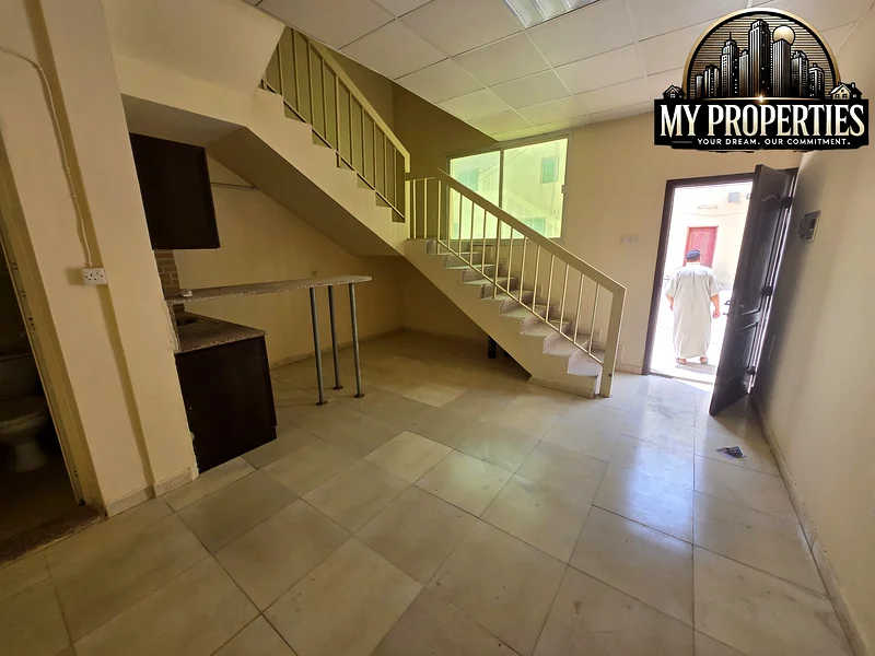 PRIME LOCATION WITH PARKING AND A WONDERFUL VIEW."63813426558339110