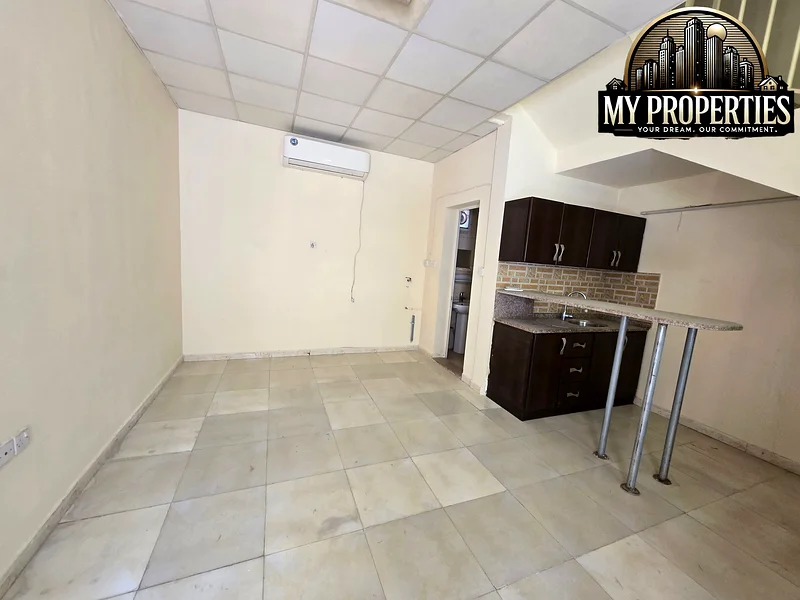 PRIME LOCATION WITH PARKING AND A WONDERFUL VIEW."63813426558339113