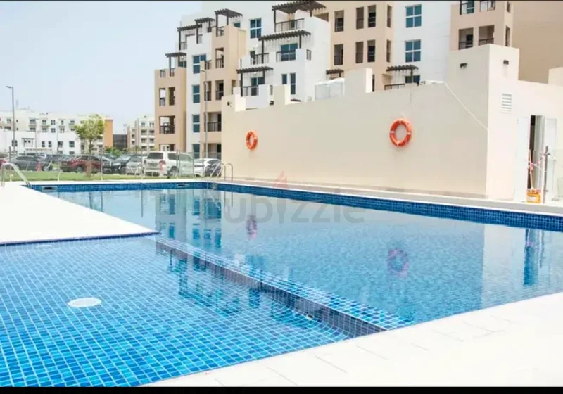 غرفة عائلية مؤثثة للإيجار مع حمام منفصل وشرفة63797699552514112