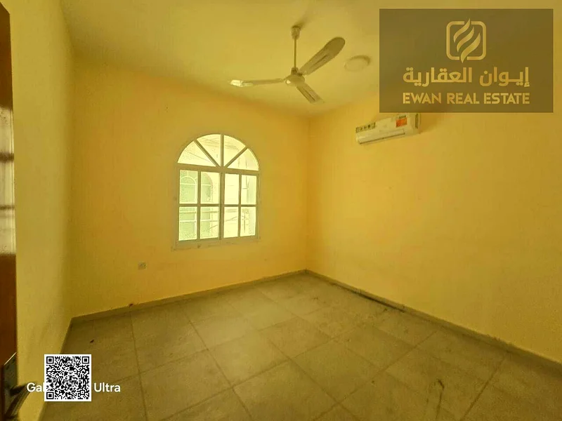 فيلا للإيجار السنوي في المويحات 3، 6 غرف63715397762817112