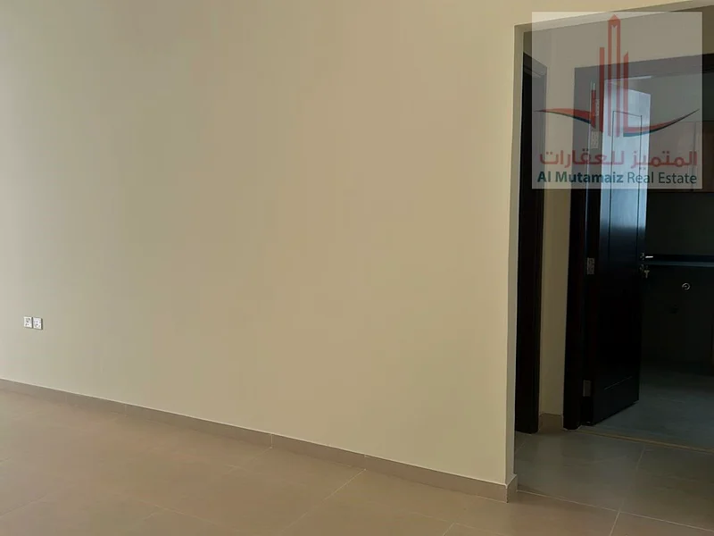 For sale, Jarir Building, excellent location, Al Bustan, bargain price63867044671745112