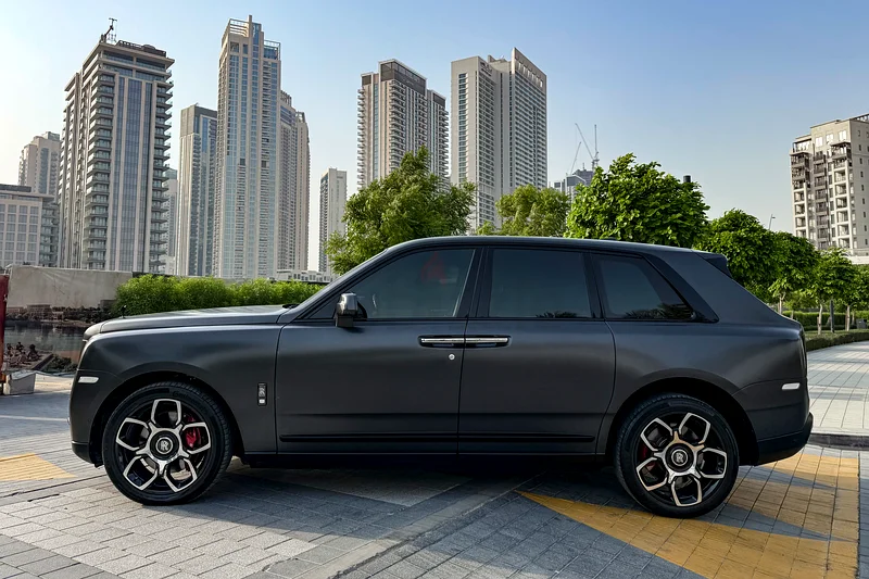 2022 ROLLS-ROYCE CULLINAN BLACK BADGE - VIEWING SUITE - FULL OPTIONS - UNDER WARRANTY63612065234561112
