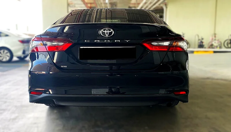 Toyota Camery Luxury  2.5l petrol 2024 model used with Agency Warranty 4 years63613132290051112