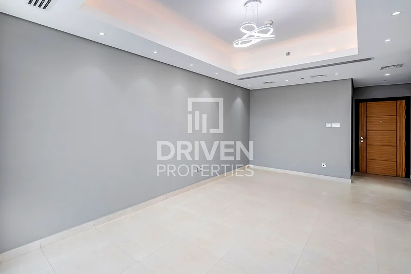 Great Location | Mid Floor | Multiple Cheques63782222675331113
